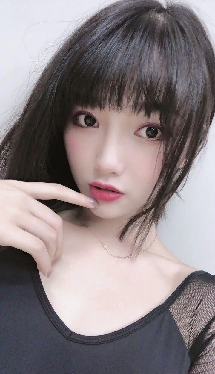 2021年1月20短发酷酷的舞蹈老师